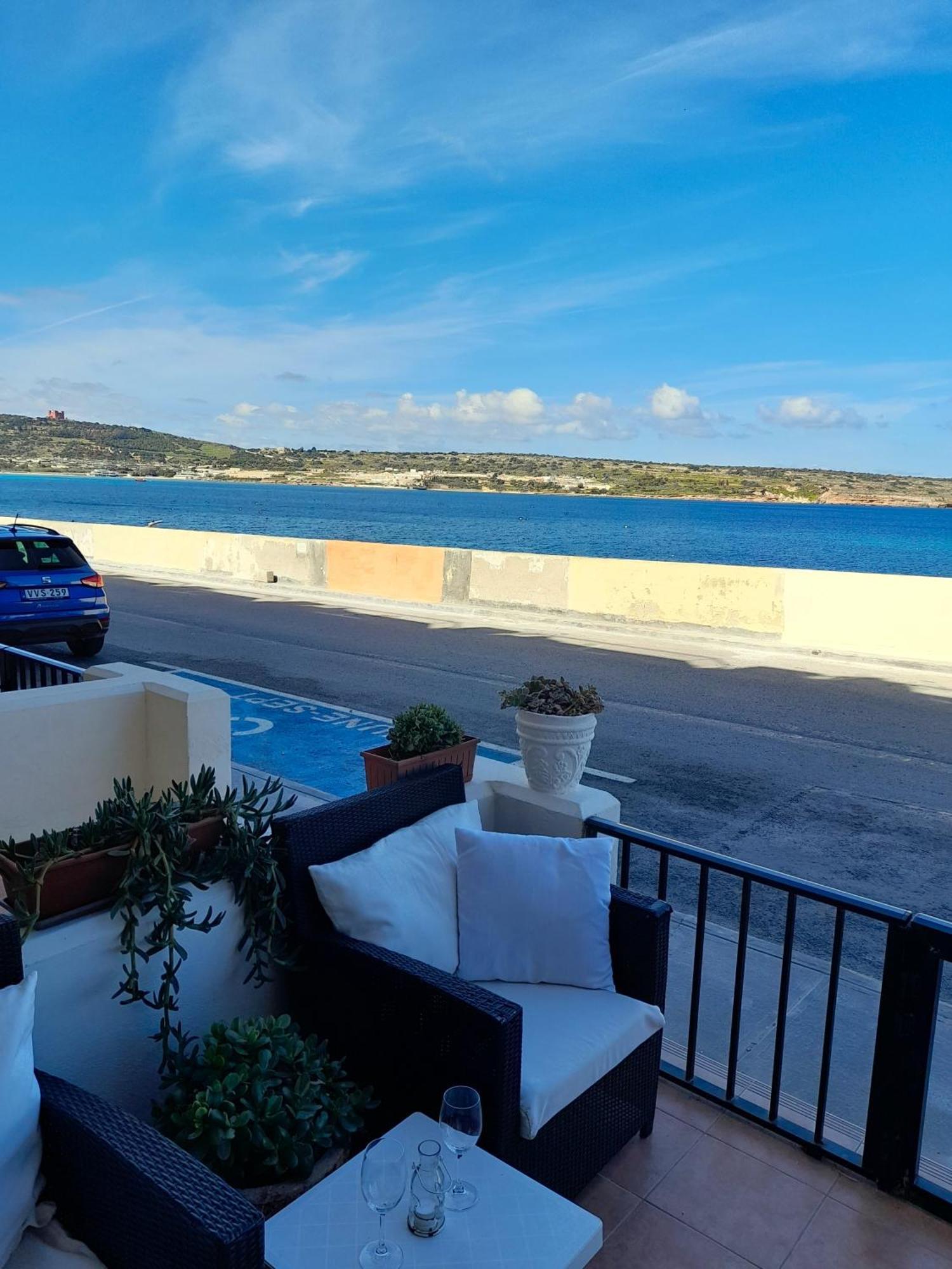 Seafront Maisonette Ocean Views & Terrace Villa Mellieħa Dış mekan fotoğraf